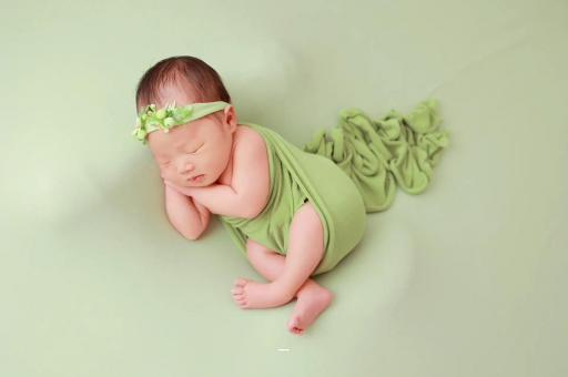 新乡宝宝多大才不会吐奶 新乡宝宝多大才不会吐奶